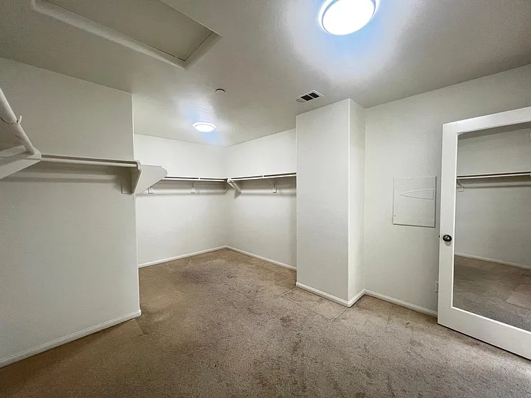 2955 Murcott Way — Photo 24