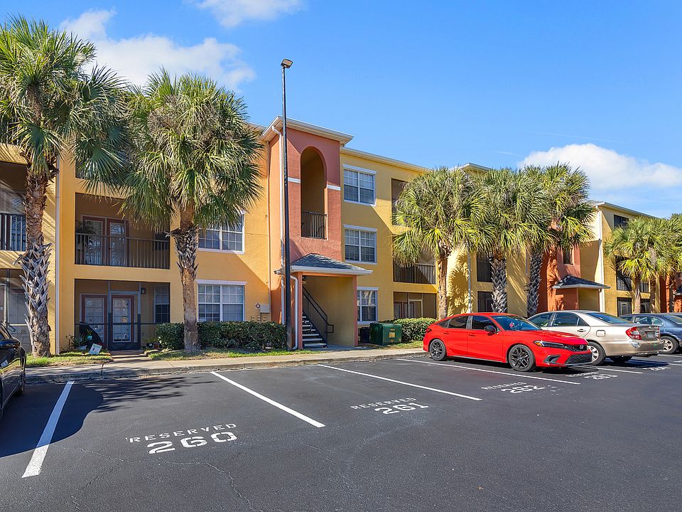 1st image of 10855 Windsor Walk Dr APT 306