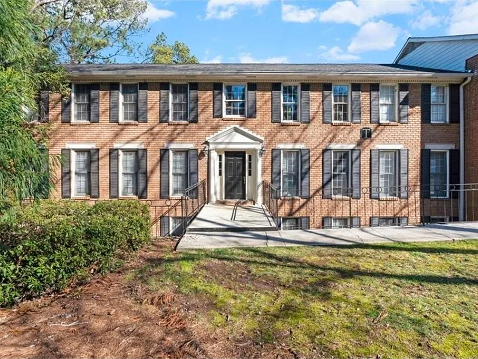 1101 Collier Rd NW #T5