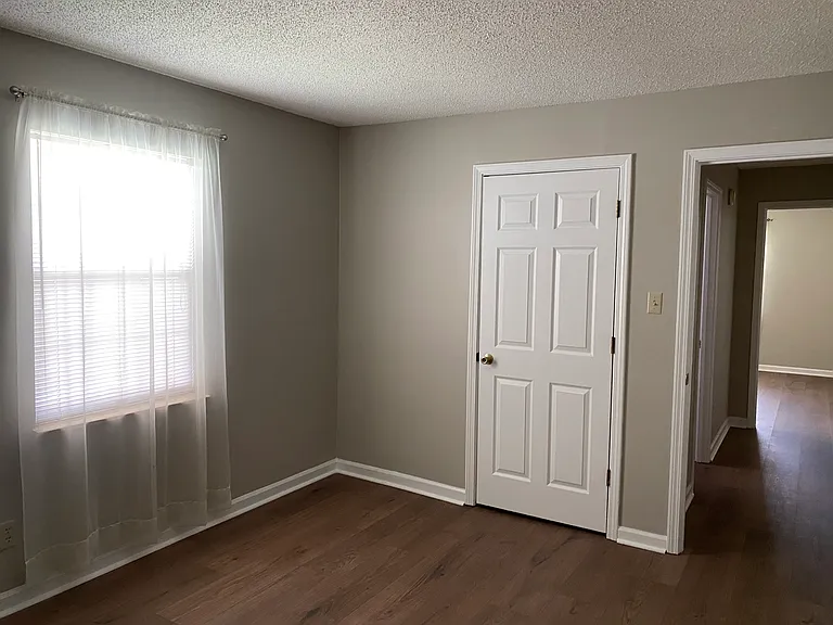 1510 Carowinds Cir — Photo 10