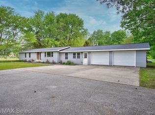 2483 E Curtis Rd, Birch Run, MI 48415