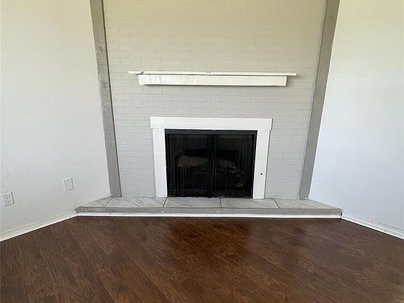2nd image of 401 12th Ave #248