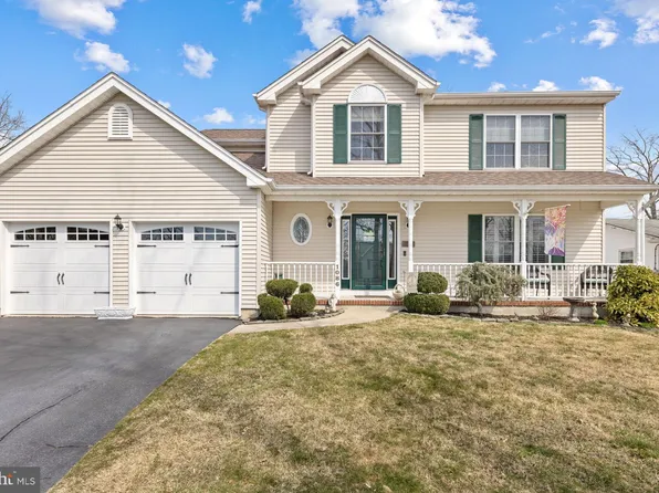 1086 Buccaneer Ln, Manahawkin, NJ 08050