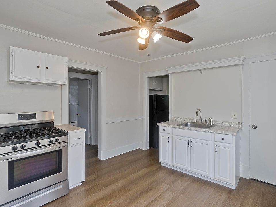 1st image of 111-115 Groveland St #2