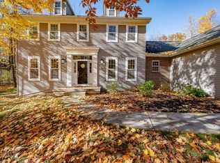1881 Deer Trail Ct, Luxemburg, WI 54217