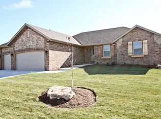 4871 W Carter St, Springfield, MO 65802