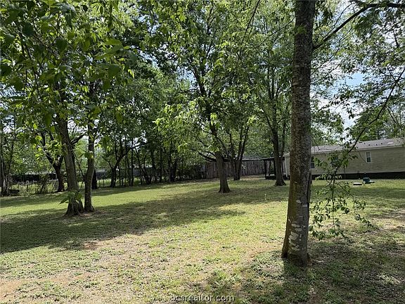 4th image of 7125 State Highway 21 W