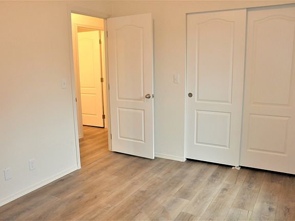 2nd image of 4045 49th Ave SW Trailer 9