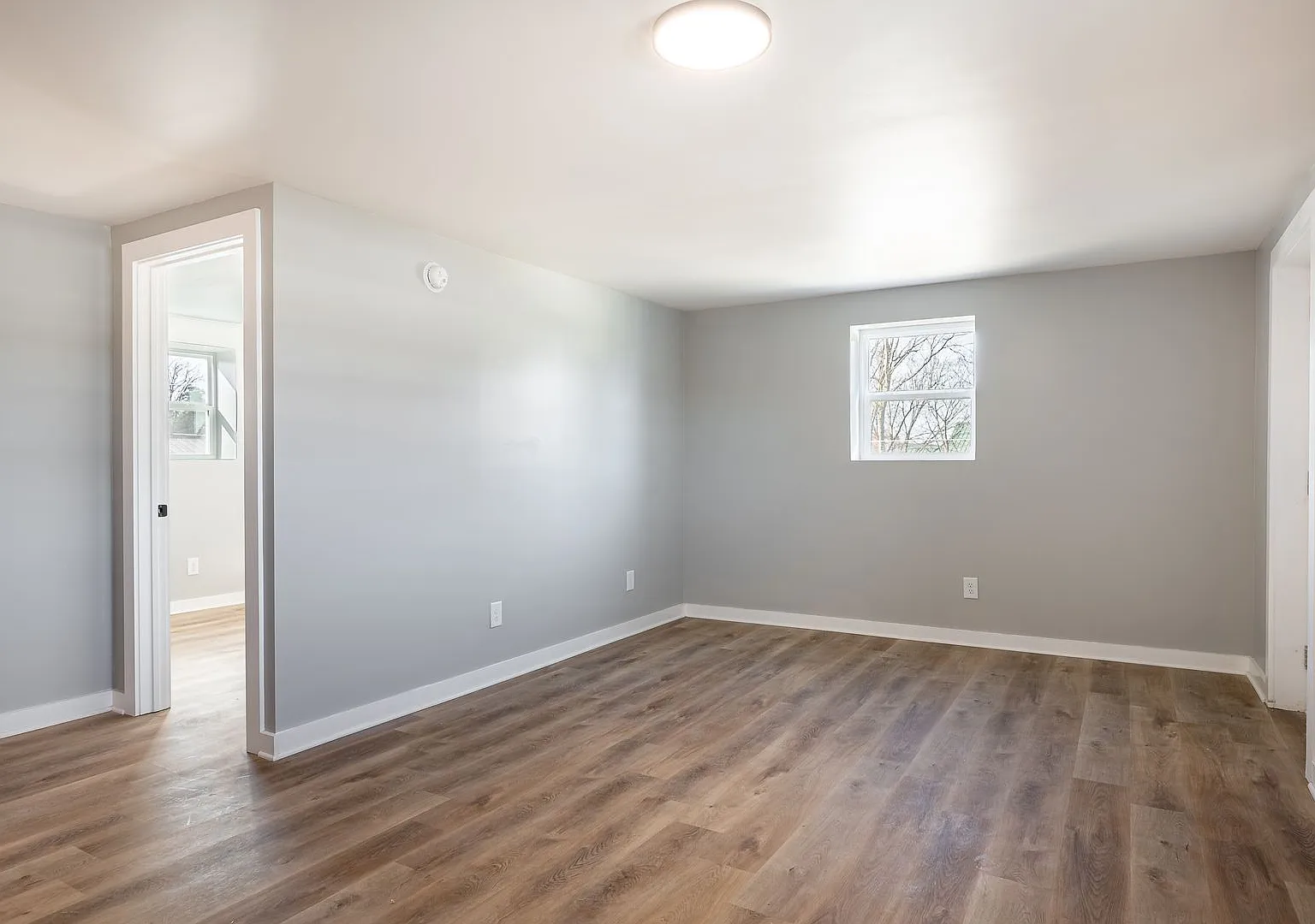 Discover Modern Living at Genesis Apartments Cleveland, TN — Photo 4