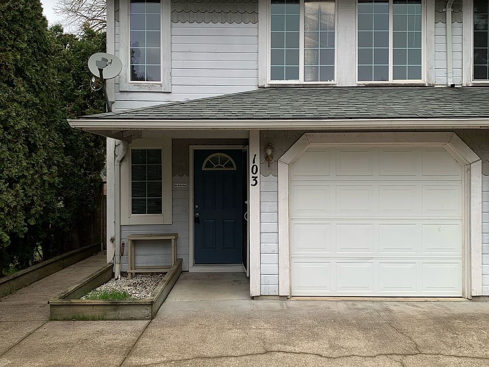 End unit with attached garage