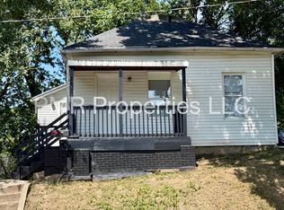2611 Mary St, Saint Joseph, MO 64507