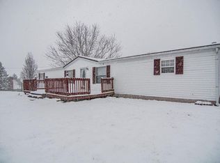 211 Overlook Dr, Pounding Mill, VA 24637