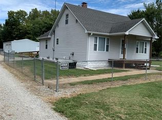 5673 Old Alton Edwardsville Rd, Edwardsville, IL 62025