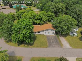 900 Tyler Rd, Lennon, MI 48449