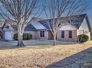 3104 Red Oak Dr, Belton, TX 76513