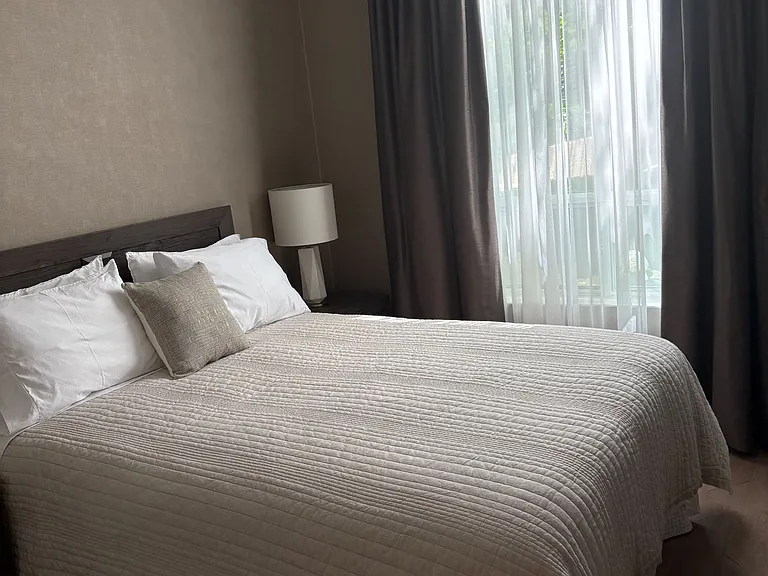 1101 Leslie St #1106 — Photo 32