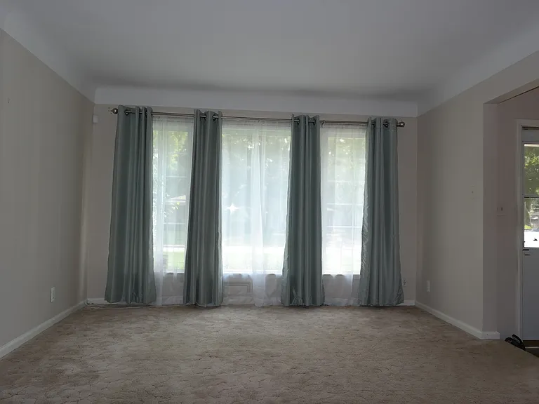 2930 N Connecticut Ave — Photo 7