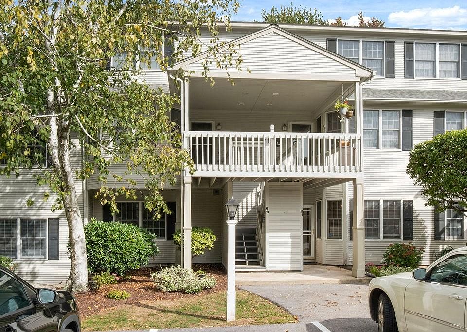 1st image of 86 Trellis Dr