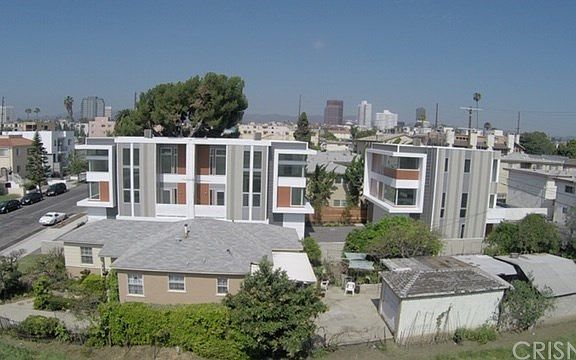 2nd image of 4865 Bakman Ave