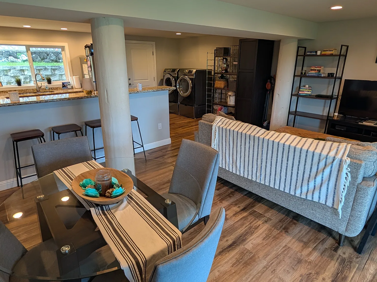 1 bed, 800 sqft, $3,500 — Photo 3