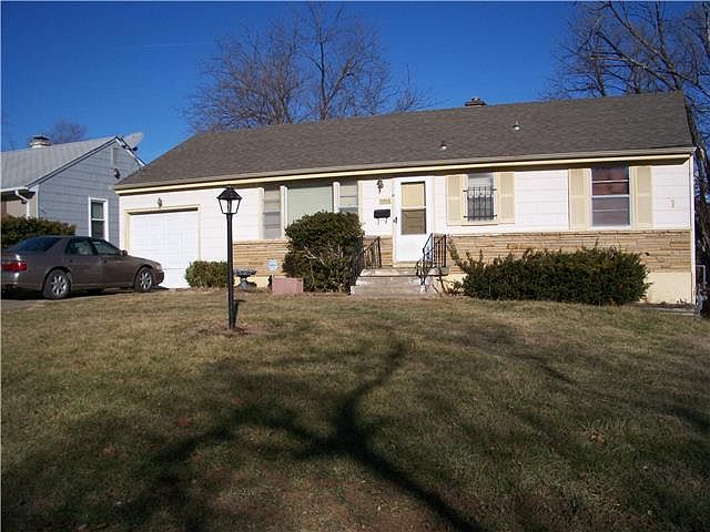 1st image of 3806 E 71st Ter