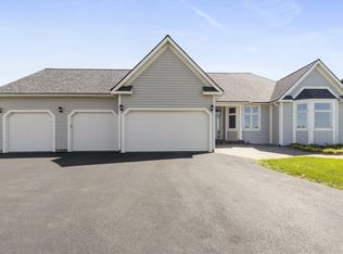 15609 E Coral Rd, Union, IL 60180