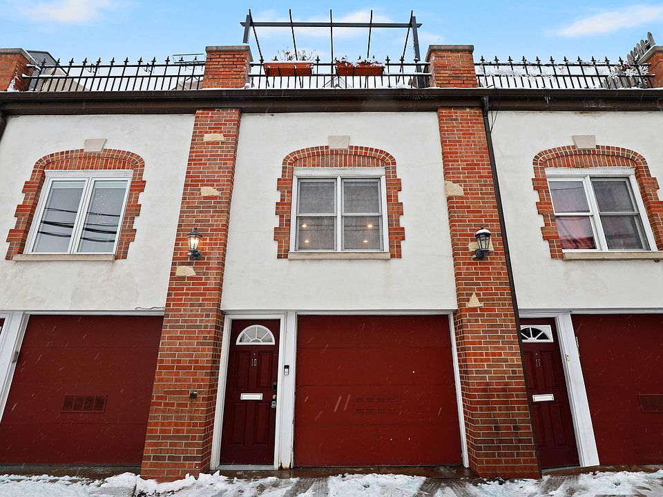 1st image of 623 W Drummond Pl APT 10