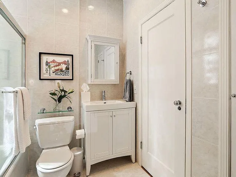 2447 Vallejo St #3 — Photo 6