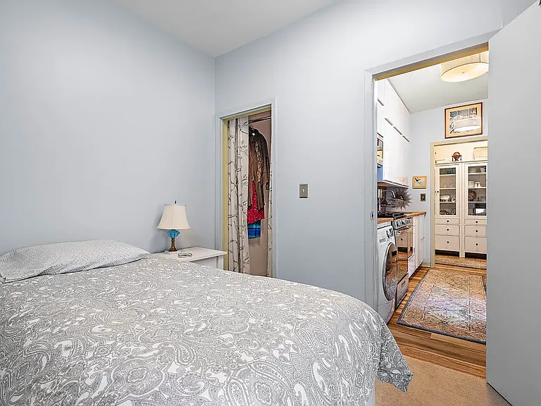 1175 Anderson Ave #2E — Photo 5