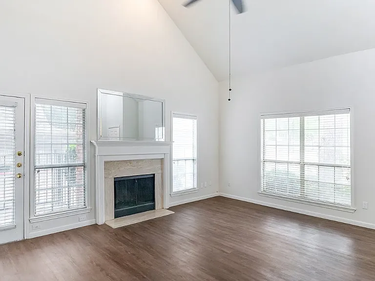 12680 Hillcrest Rd #4101 — Photo 2