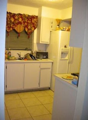 2nd image of 16359 Cammi Ln #23
