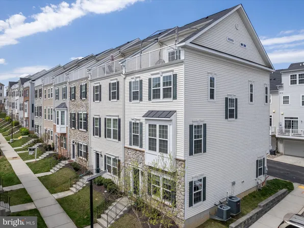 7203 Barry Ln, Elkridge, MD 21075