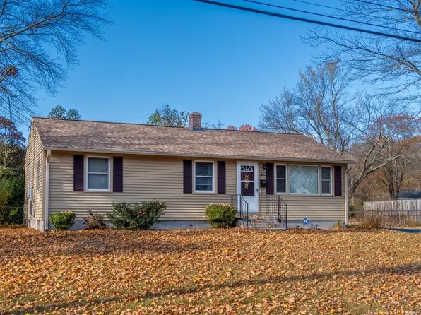 6 Varno Lane, Enfield, CT 06082