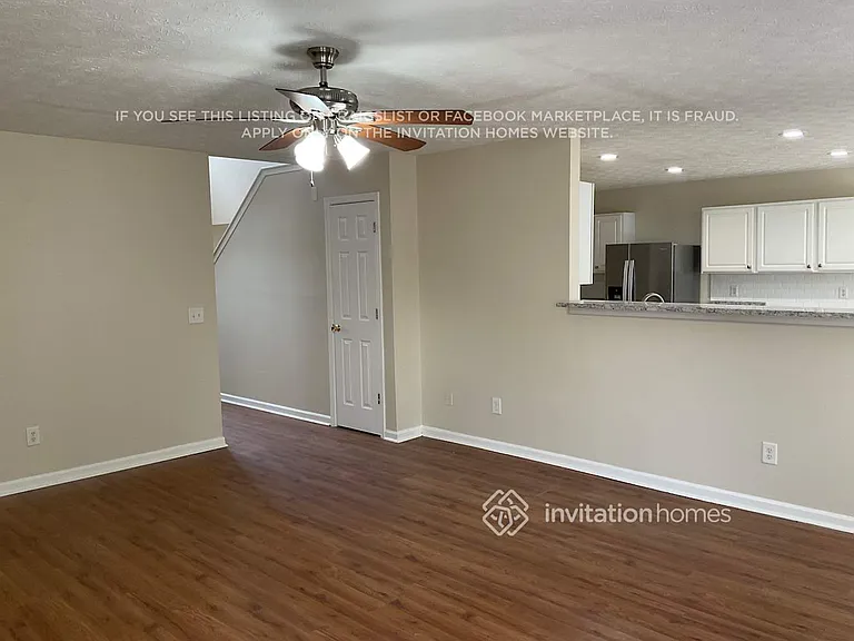 331 Silver Springs Ln — Photo 5