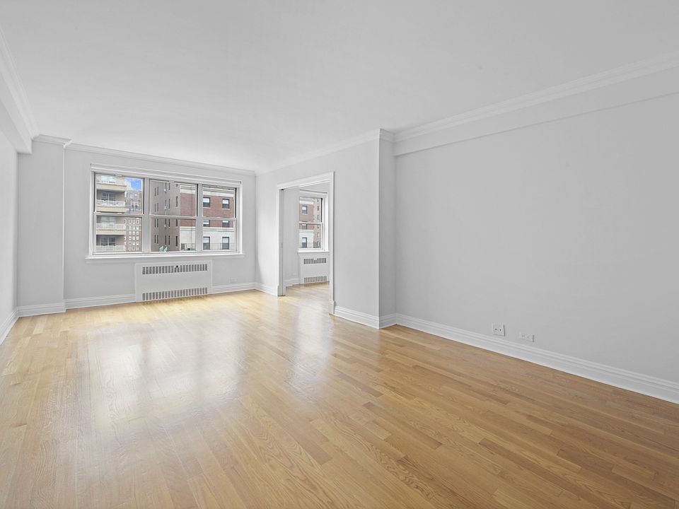 1st image of 41 Park Ave APT 12C