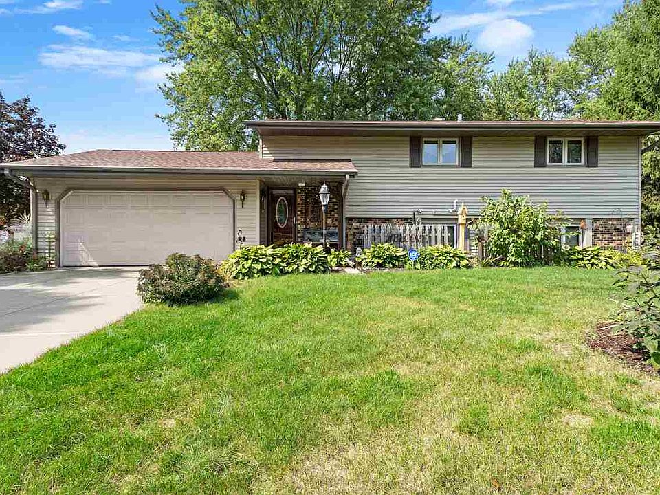 1st image of 6365 Bristlecone Ln