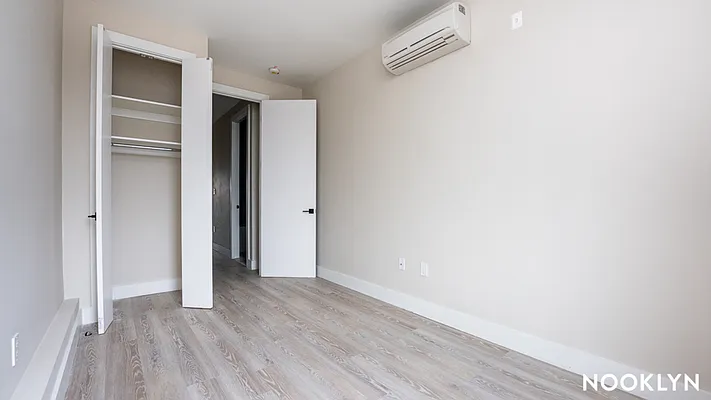 Rented by Nooklyn NYC LLC | media 24