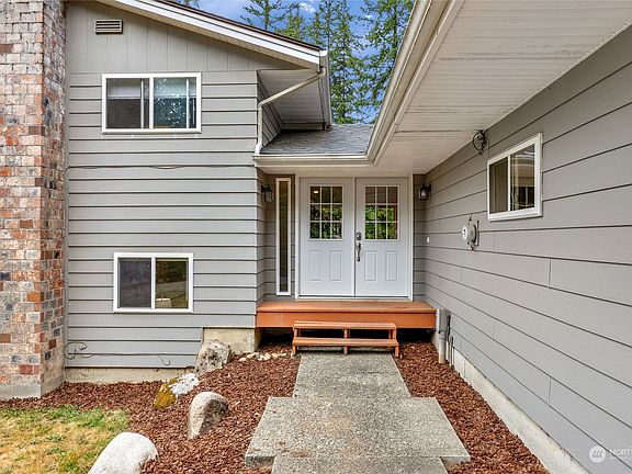 2nd image of 21616 NE 159th Street
