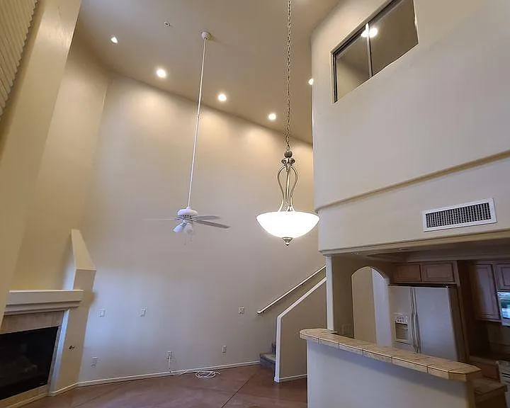 446 N Campbell Ave #6105 — Photo 1