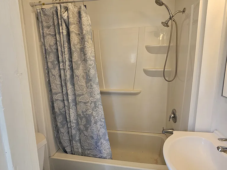 517 Emerson Ave #5 — Photo 9