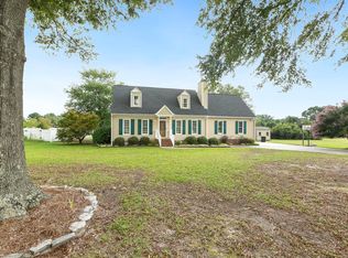 1760 Purfoy Rd, Fuquay Varina, NC 27526