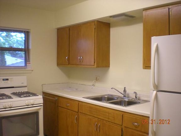 5th image of 2549 Dunlay Ct