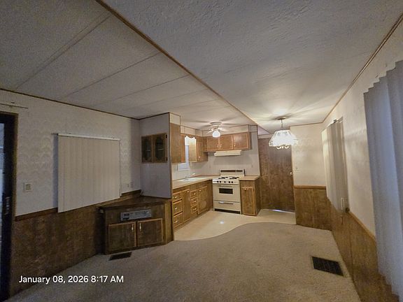 5th image of 306 S Recker Rd #127-127S