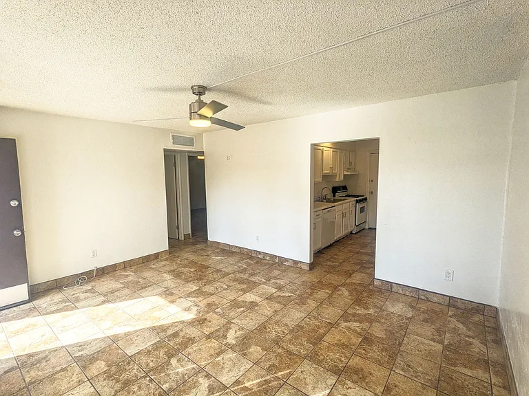1629 E Hedrick Dr #C — Photo 3