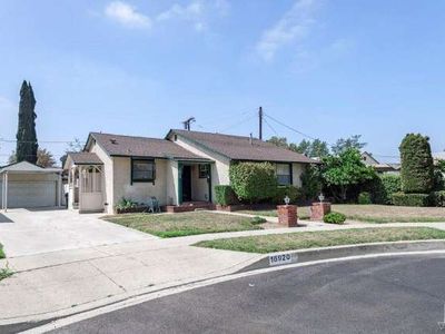 16920 Lanark St, Van Nuys, CA, 91406