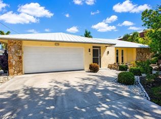 1709 SE 44th St, Cape Coral, FL 33904