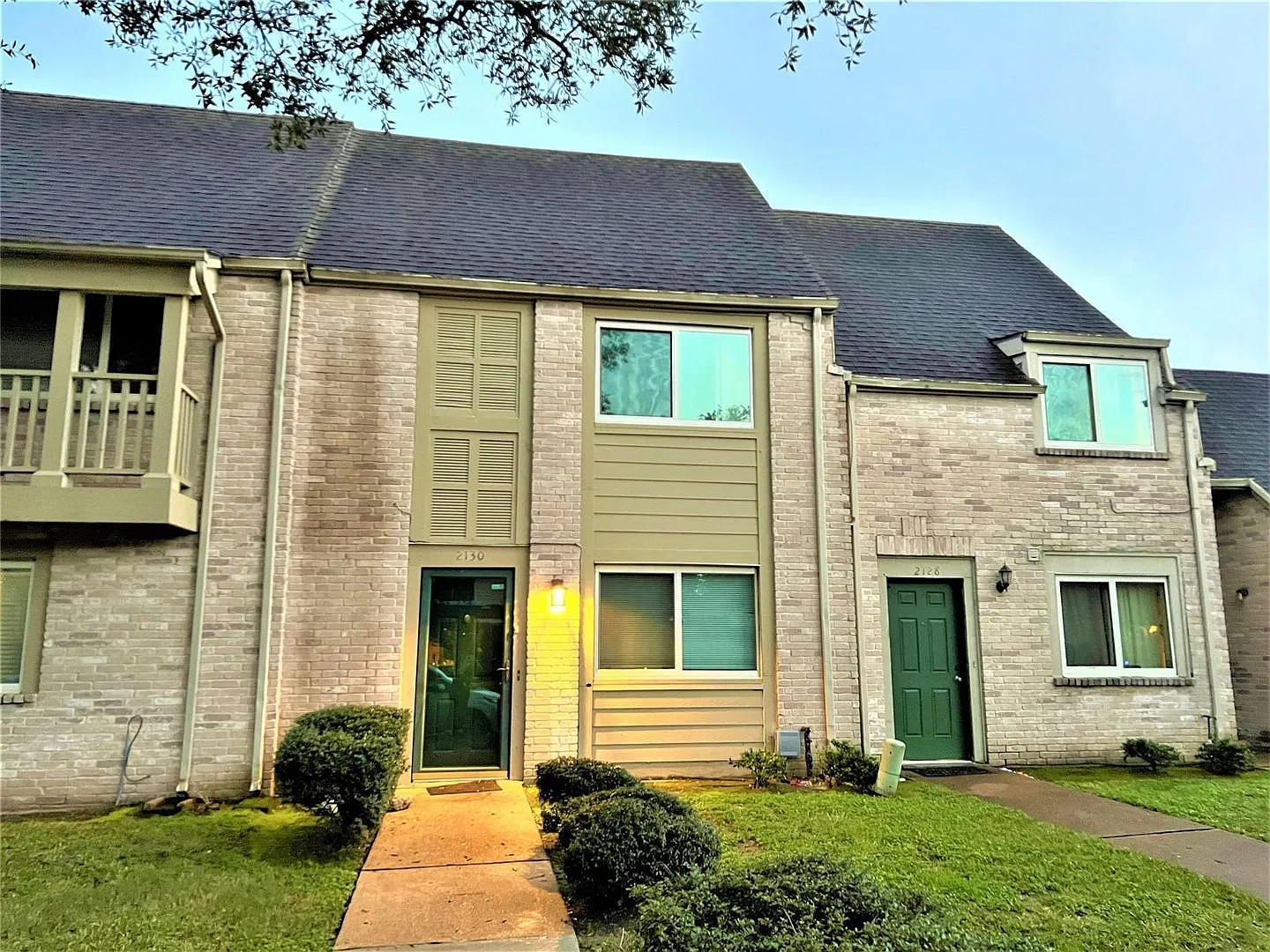 3 bed, 2.5 bath, 1786 sqft, $1,200 — Photo 1