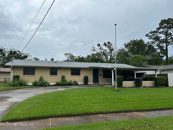 3rd image of 513 CLERMONT Avenue S