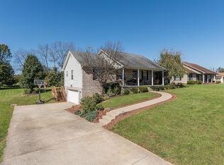 183 Devonne Dr, Mount Sterling, KY 40353