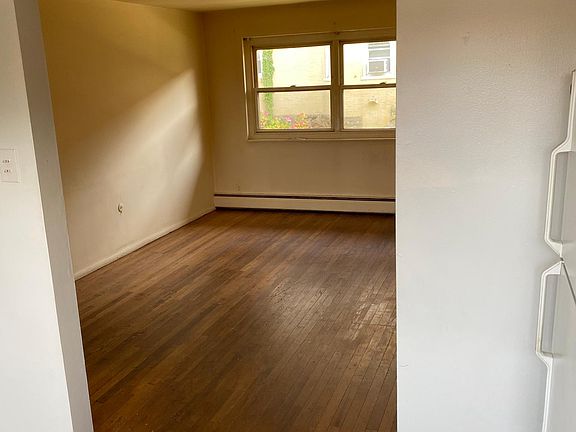 5th image of 105 N Chester Pike APT 2F